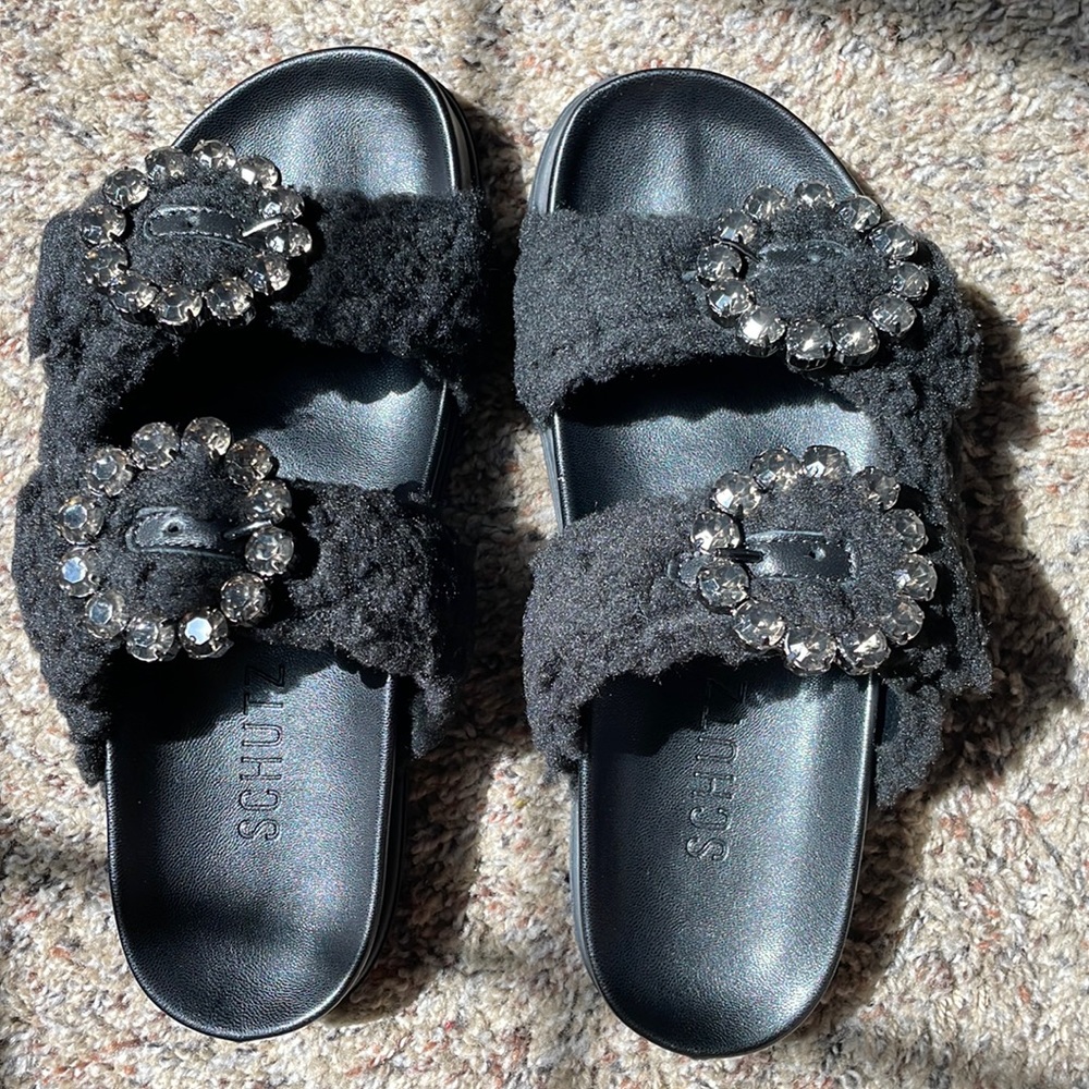 Schutz Ariel Winter black slides 6.5
